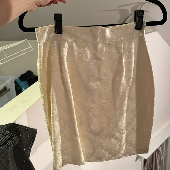 Blazer skirt set - Picture 2 of 6